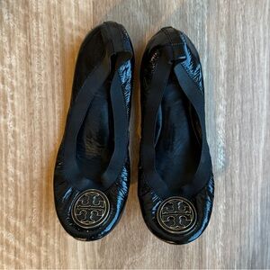 Tory Burch Caroline Naplak Flats Black & Gold size 6.5